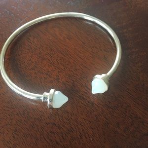 Gold & White Cuffed Bangle Bracket OS